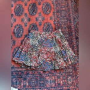 Urban Outfitters Button Down Floral Skirt. Women's XS.